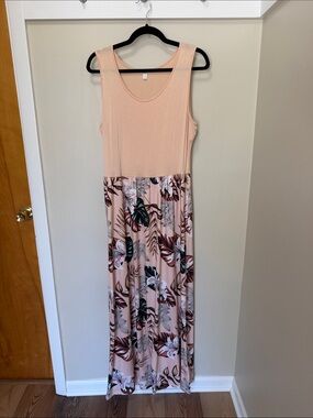 Sleeveless Peach Floral Maxi Dress